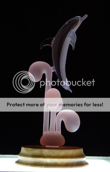 dolphin-splash-glass-sculpture-5.jpg