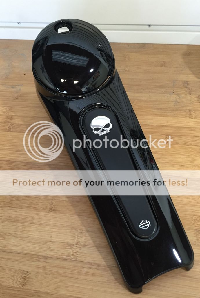 HARLEY WILLIE G SKULL TANK DASH CONSOLE INSERT 08 UP • STREET ROAD